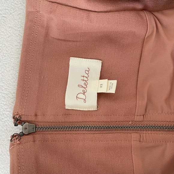 Deletta off the shoulder top - Picture 3 of 3